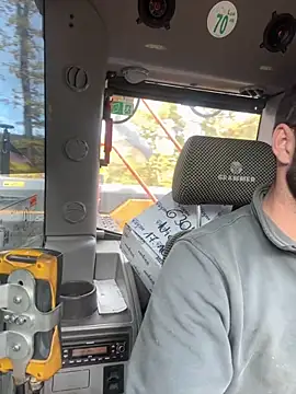 Bick dick1997 online show from October 2025 01:32:01 PM