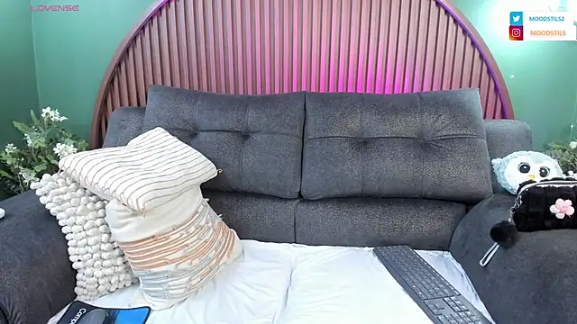 shannel  queen online show from February 2026 08:35:01 PM