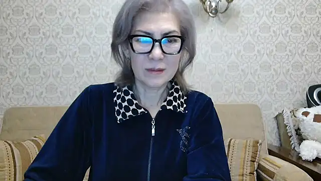 Elegant00Lady online show from November 2025 04:53:01 PM