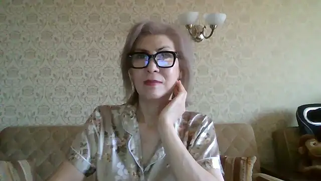 Snapshot of Elegant00Lady chatting on July 2026 03:52:01 AM Elegant00Lady online show from July 2026 03:52:01 AM