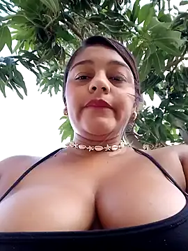 anaesca online show from February 2025 11:43:02 AM