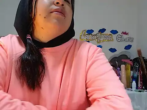 lanaqueen699 online show from February 2025 12:12:01 PM