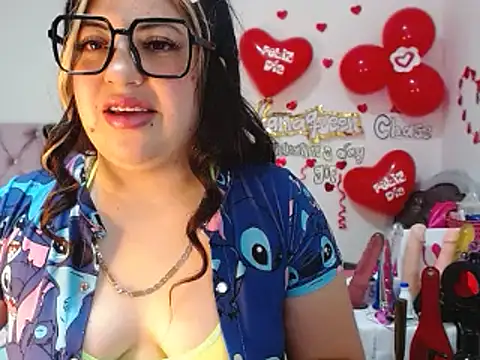 lanaqueen699 online show from February 2025 06:43:01 PM