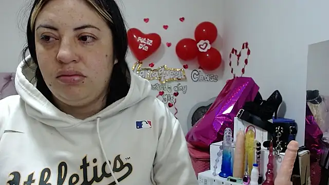 lanaqueen699 online show from March 2025 12:13:01 PM