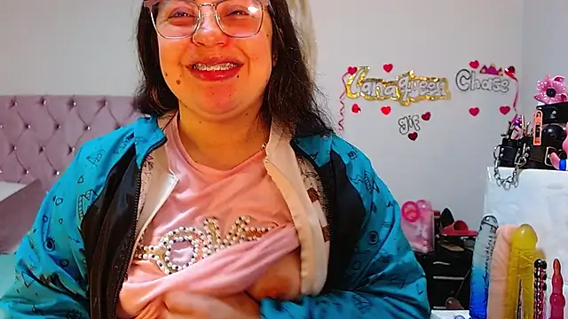 lanaqueen699 online show from September 2025 12:27:02 PM