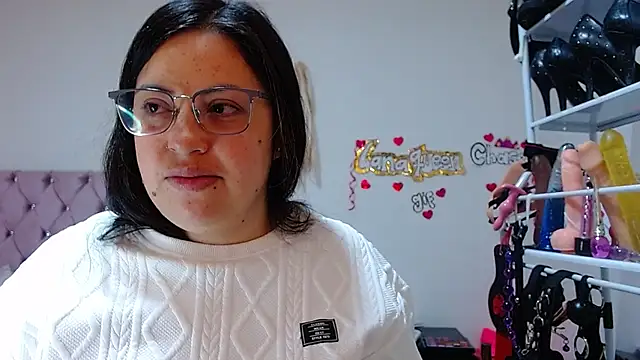 lanaqueen699 online show from October 2025 12:24:01 PM