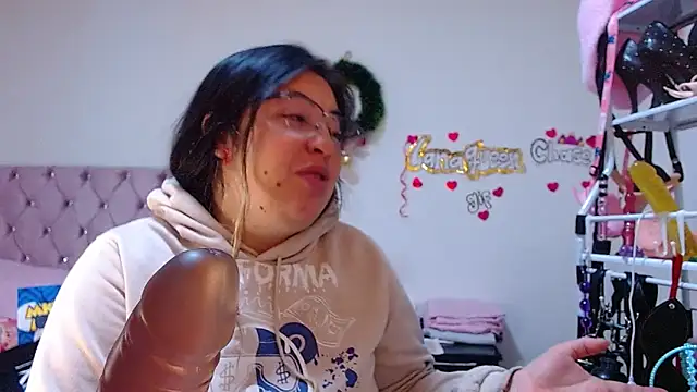 lanaqueen699 online show from March 2026 12:22:01 PM