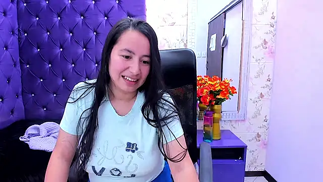 Snapshot of NaomyPrinces chatting on June 2026 03:17:02 PM NaomyPrinces online show from June 2026 03:17:02 PM