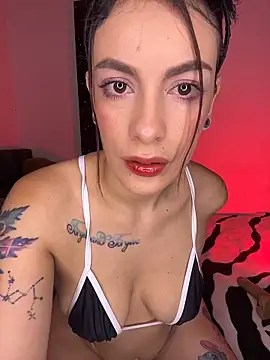 Melany Luv online show from January 2026 01:31:02 AM