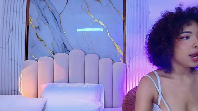 OSHUN  online show from February 2025 11:49:02 AM