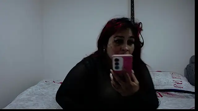 Snapshot of amydeepqueen chatting on June 2026 01:35:02 PM amydeepqueen online show from June 2026 01:35:02 PM