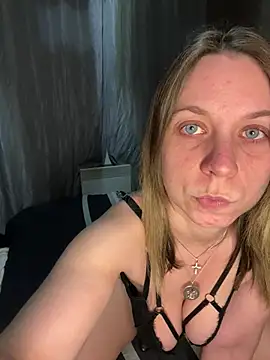 Aphrodite-22 online show from January 2025 08:07:02 PM