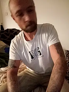 Diabel86 online show from September 2025 10:11:01 PM