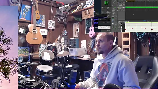 itsjameswebbscope online show from November 2025 09:47:01 PM