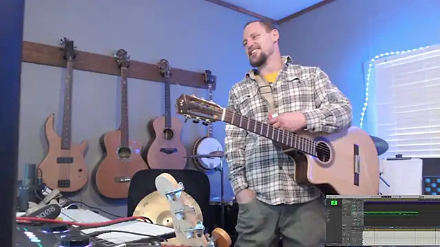 Snapshot of itsjameswebbscope chatting on February 2026 10:46:01 PM itsjameswebbscope online show from February 2026 10:46:01 PM