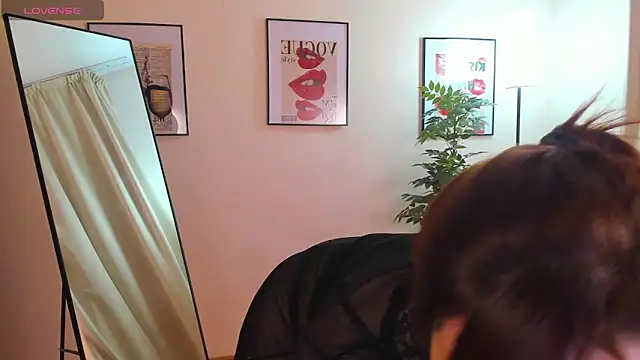 VanessaSmuth online show from September 2025 01:51:01 AM