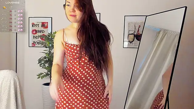 VanessaSmuth online show from September 2025 01:42:01 AM