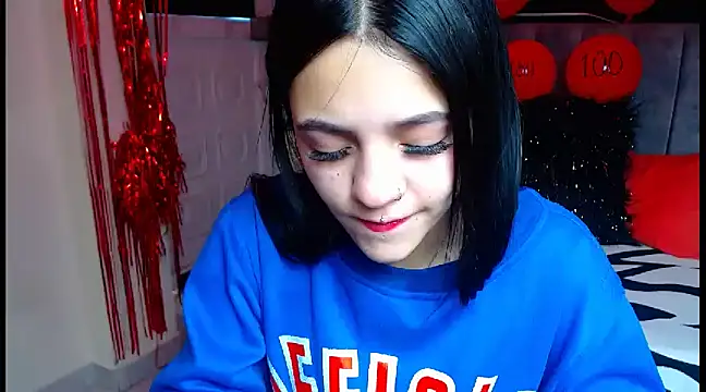 Violettasquirt online show from March 2025 03:53:01 PM