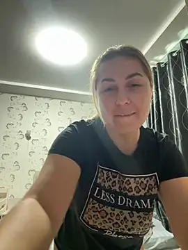 KisssAmmeli online show from September 2025 07:07:01 AM