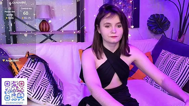 Snapshot of CiriRianonn chatting on February 2025 08:24:01 AM CiriRianonn online show from February 2025 08:24:01 AM