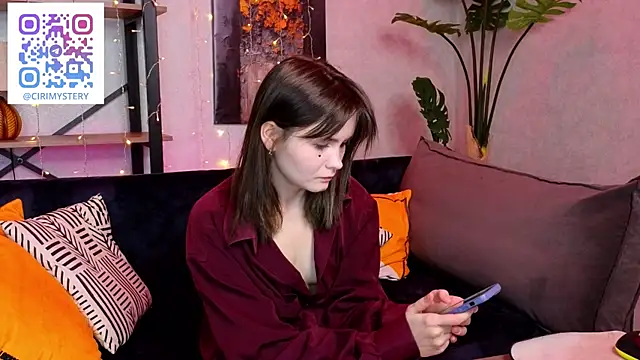 Snapshot of CiriRianonn chatting on February 2025 04:20:01 AM CiriRianonn online show from February 2025 04:20:01 AM