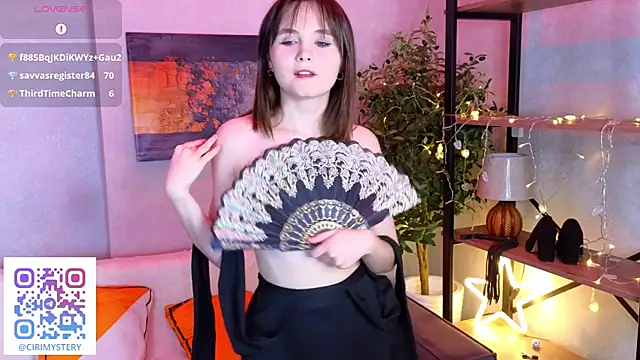 Snapshot of CiriRianonn chatting on March 2025 07:42:02 AM CiriRianonn online show from March 2025 07:42:02 AM