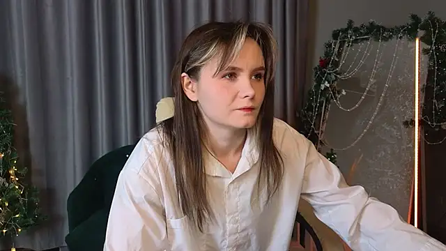 CiriRianonn online show from January 2026 04:27:02 AM