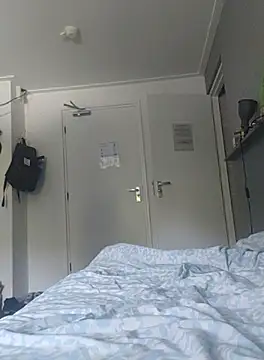 Linda 999 online show from September 2025 10:05:01 AM