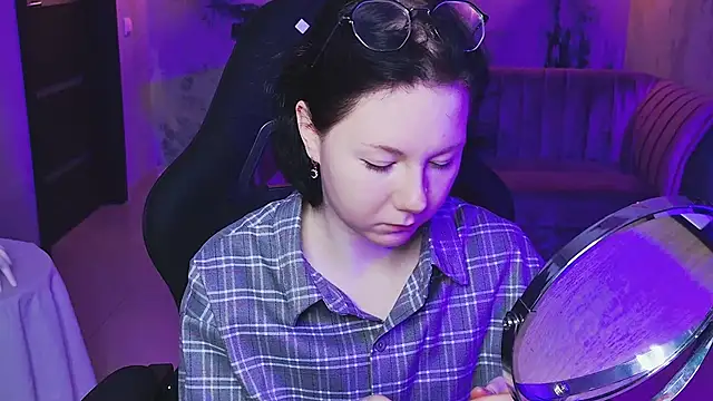 NancyMartinez online show from October 2025 09:06:02 AM