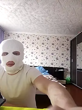 Snapshot of red_red00 chatting on March 2025 11:45:02 AM red red00 online show from March 2025 11:45:02 AM