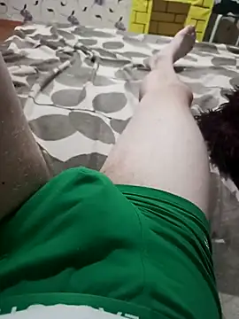 Snapshot of red_red00 chatting on March 2025 04:33:01 PM red red00 online show from March 2025 04:33:01 PM