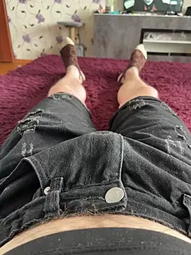 Snapshot of red_red00 chatting on February 2026 10:04:01 AM red red00 online show from February 2026 10:04:01 AM