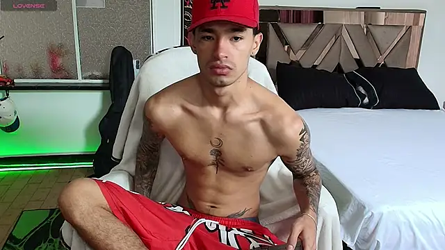 Damon  333 online show from October 2025 04:41:02 PM