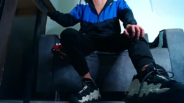 Snapshot of mastersmits chatting on February 2025 08:50:01 AM mastersmits online show from February 2025 08:50:01 AM