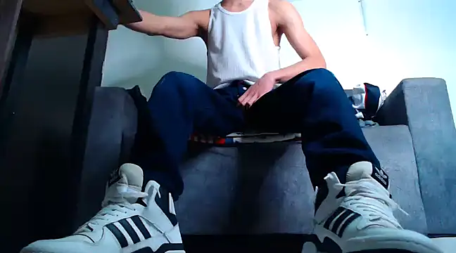 Snapshot of mastersmits chatting on February 2025 04:36:01 AM mastersmits online show from February 2025 04:36:01 AM