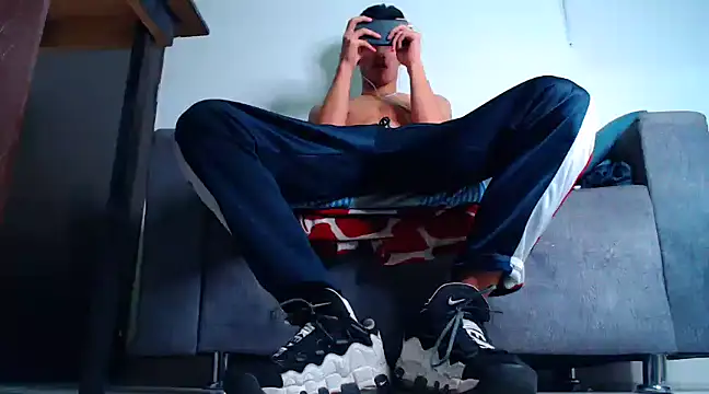 Snapshot of mastersmits chatting on March 2025 02:27:02 AM mastersmits online show from March 2025 02:27:02 AM