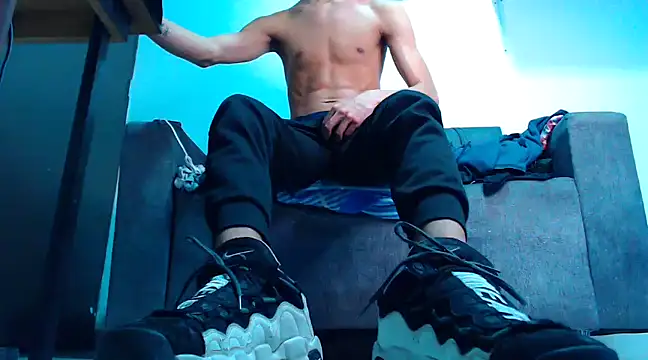 Snapshot of mastersmits chatting on March 2025 03:33:02 AM mastersmits online show from March 2025 03:33:02 AM