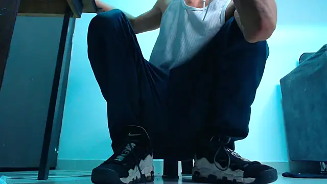 Snapshot of mastersmits chatting on September 2025 02:37:02 AM mastersmits online show from September 2025 02:37:02 AM