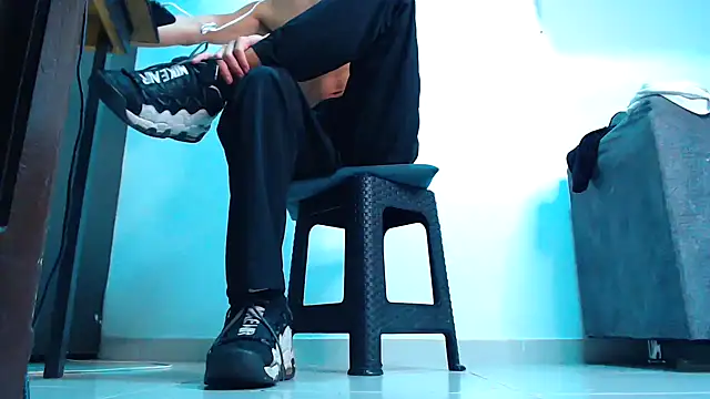 Snapshot of mastersmits chatting on September 2025 03:56:01 AM mastersmits online show from September 2025 03:56:01 AM