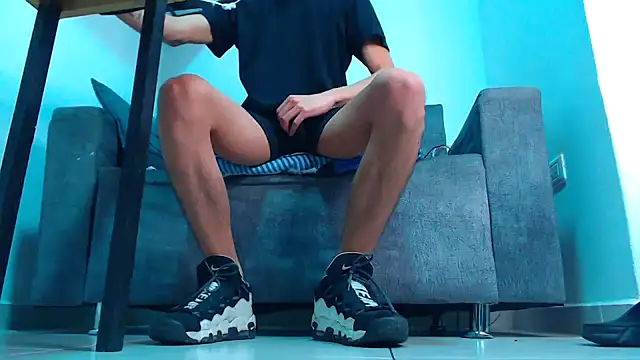 Snapshot of mastersmits chatting on November 2025 04:45:02 AM mastersmits online show from November 2025 04:45:02 AM