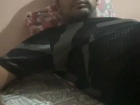 NiceBoy9099 online show from October 2025 05:03:01 PM