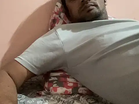 NiceBoy9099 online show from November 2025 05:47:01 PM