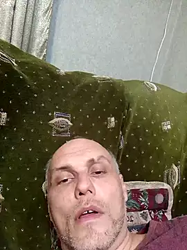 Pineapple04 online show from November 2025 08:23:02 PM