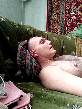 Pineapple04 online show from April 2026 11:44:02 AM