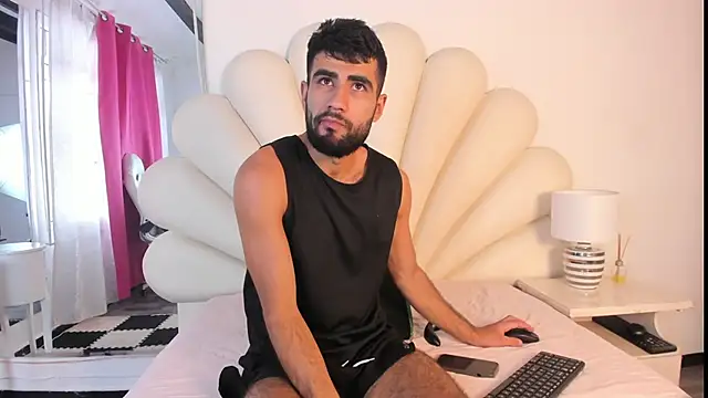 Snapshot of Ethan__Walker chatting on January 2025 04:38:01 PM Ethan Walker online show from January 2025 04:38:01 PM