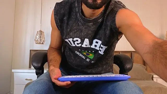 Snapshot of Ethan__Walker chatting on September 2025 07:25:01 PM Ethan Walker online show from September 2025 07:25:01 PM