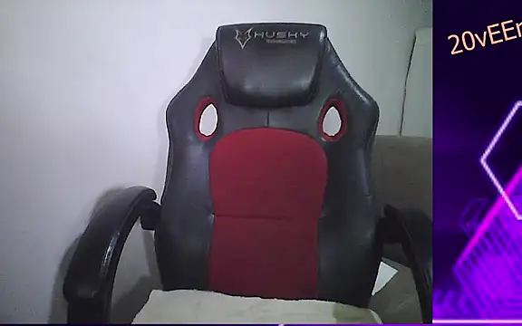 20vEEr online show from February 2025 06:01:02 PM