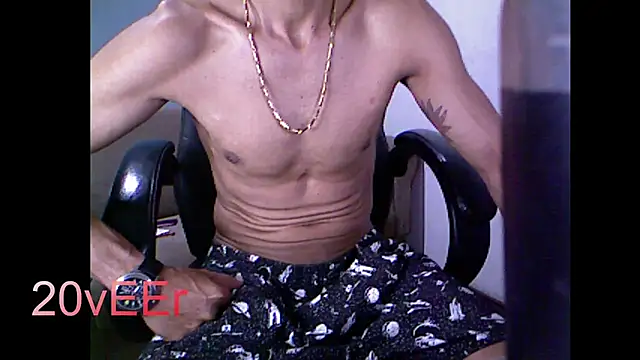 20vEEr online show from October 2025 08:50:02 PM