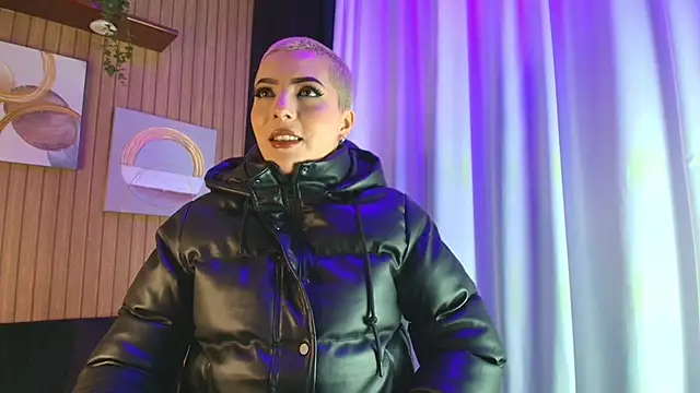 Snapshot of Camila_Chainn chatting on November 2025 05:18:01 AM Camila Chainn online show from November 2025 05:18:01 AM