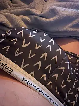 Vinc766 online show from March 2026 04:48:01 AM